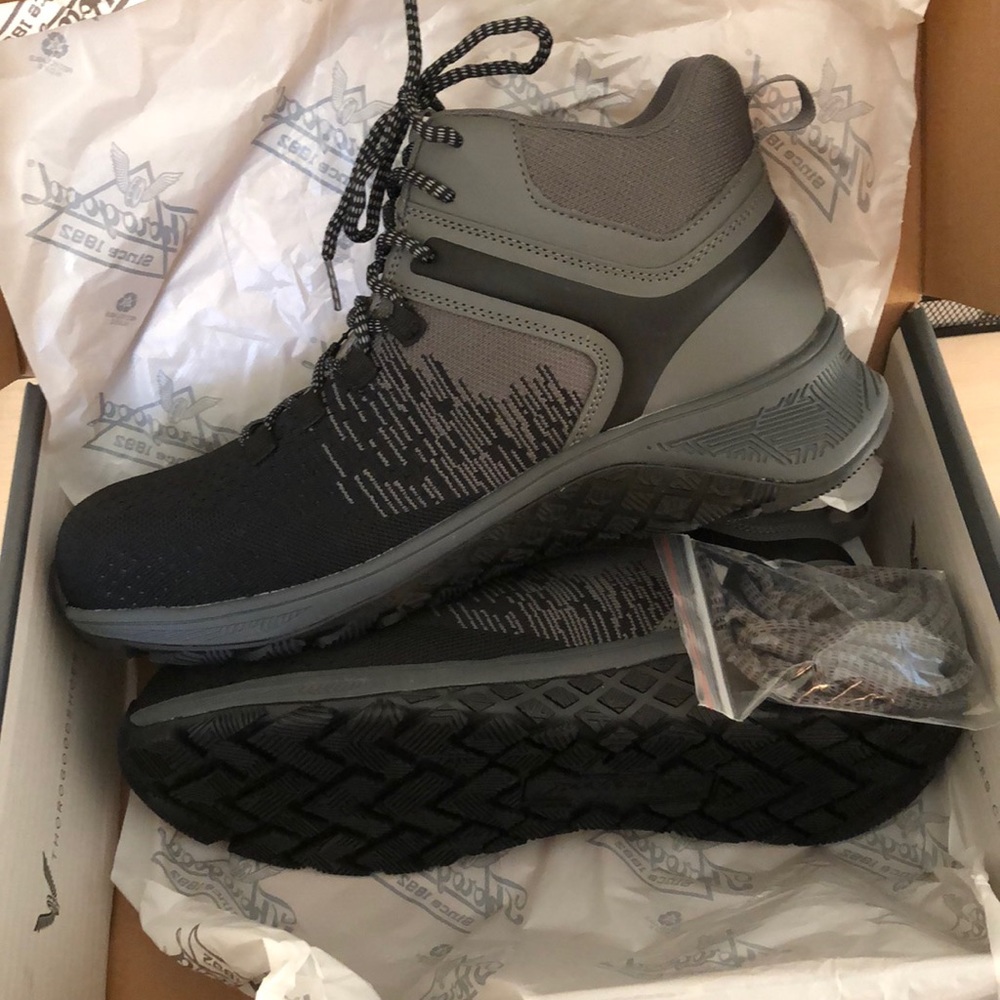 Men’s work and safety shoes by Zappos color gray&black , New Size 11